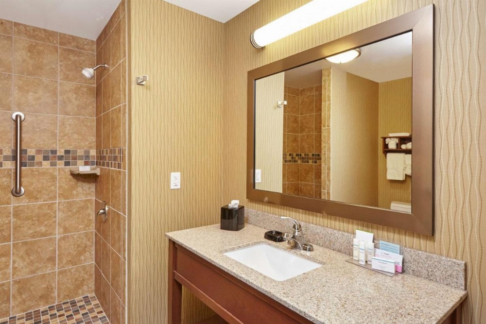 Hampton Inn By Hilton & Suites Milwaukee/Franklin Image 38