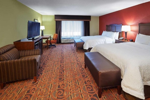 Hampton Inn By Hilton & Suites Milwaukee/Franklin image 43