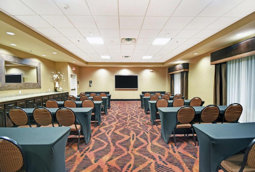 Hampton Inn By Hilton & Suites Milwaukee/Franklin Image 48